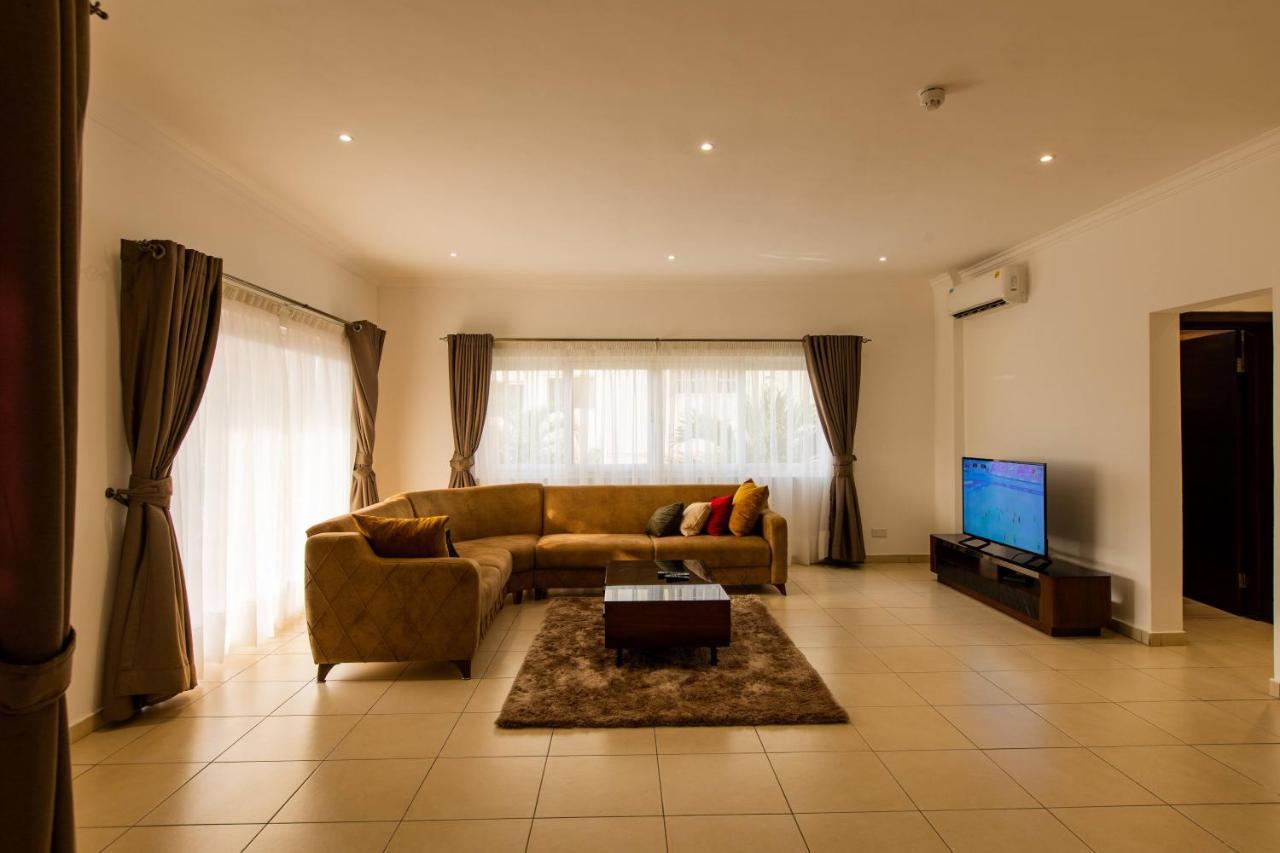 Accra Fine Suites - Holi Flats Airport Residential Exterior foto